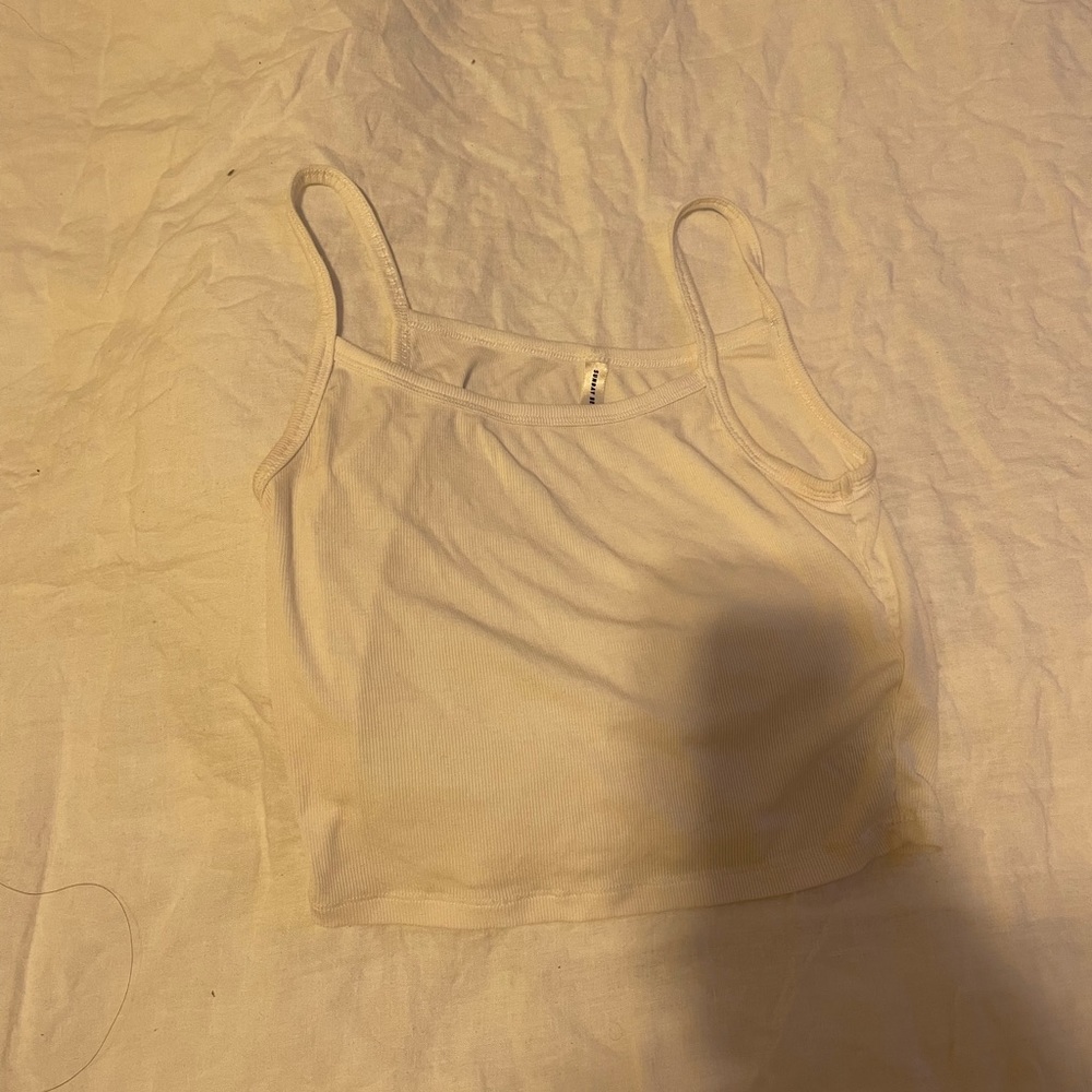 Aritzia cropped square neck fitted ribbed tank